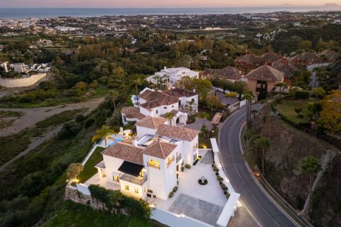 Villa à vendre à Benahavis, Malaga, Espagne, 5 chambres, 478 m2 No. 174654 - photo 3