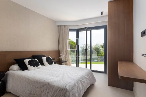 Villa for sale in Premia De Dalt, Barcelona, Spain 5 bedrooms, 525 sq.m. No. 195599 - photo 26