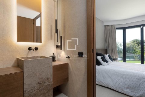 Villa for sale in Premia De Dalt, Barcelona, Spain 5 bedrooms, 525 sq.m. No. 195599 - photo 27