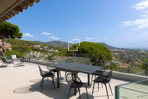 Villa for sale in Premia De Dalt, Barcelona, Spain 5 bedrooms, 525 sq.m. No. 195599 - photo 15