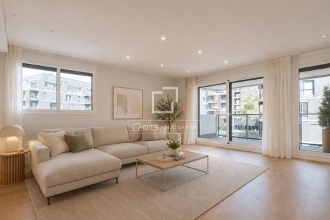 Apartment à vendre à Esplugues de Llobregat, Barcelona, Espagne, 2 chambres, 103 m2 No. 195598 - photo 3
