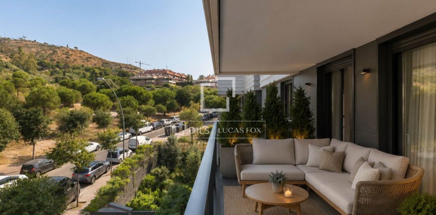 Apartment à Esplugues de Llobregat, Barcelona, Espagne 2 chambres, 103 m2 No. 195598