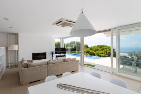 Villa for sale in Sant Andreu de Llavaneres, Barcelona, Spain 5 bedrooms, 617 sq.m. No. 195601 - photo 6