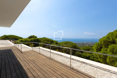 Villa for sale in Sant Andreu de Llavaneres, Barcelona, Spain 5 bedrooms, 617 sq.m. No. 195601 - photo 21