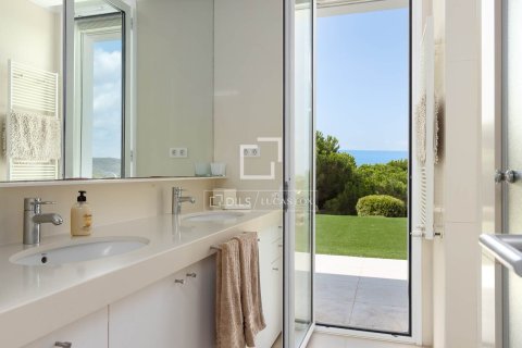 Villa for sale in Sant Andreu de Llavaneres, Barcelona, Spain 5 bedrooms, 617 sq.m. No. 195601 - photo 13