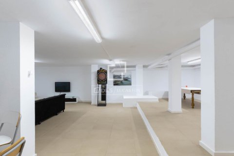 Villa for sale in Sant Andreu de Llavaneres, Barcelona, Spain 5 bedrooms, 617 sq.m. No. 195601 - photo 23