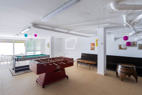 Villa for sale in Sant Andreu de Llavaneres, Barcelona, Spain 5 bedrooms, 617 sq.m. No. 195601 - photo 25