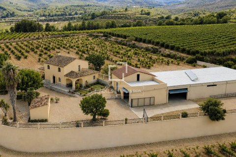 Finca en venta en Sitges, Barcelona, España 4 dormitorios, 229 m2 No. 195604 - foto 3