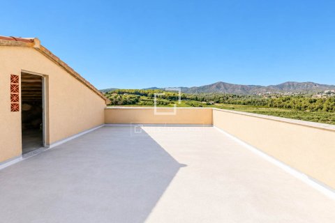 Finca en venta en Sitges, Barcelona, España 4 dormitorios, 229 m2 No. 195604 - foto 23