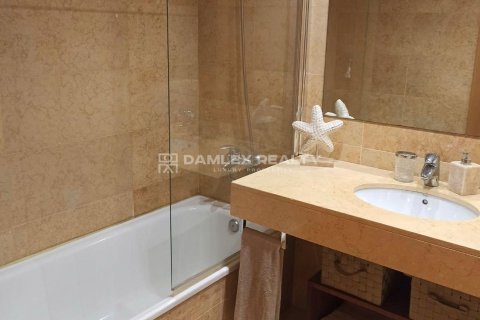 Penthouse w Platja D'aro, Girona, Hiszpania 3 sypialnie, 138 mkw. nr 177094 – zdjęcie 8