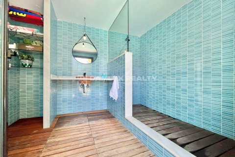 House for sale in Blanes, Girona, Spain 5 bedrooms, 381 sq.m. No. 177090 - photo 13