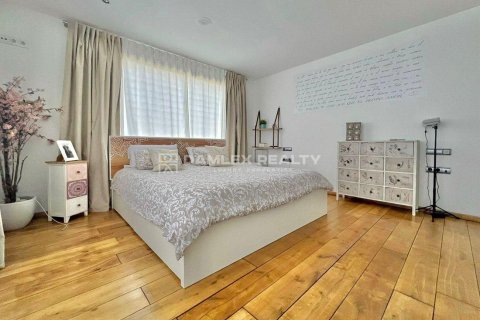 House for sale in Blanes, Girona, Spain 5 bedrooms, 381 sq.m. No. 177090 - photo 29