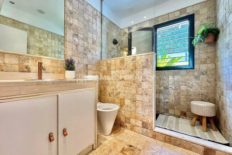 House for sale in Blanes, Girona, Spain 5 bedrooms, 381 sq.m. No. 177090 - photo 25