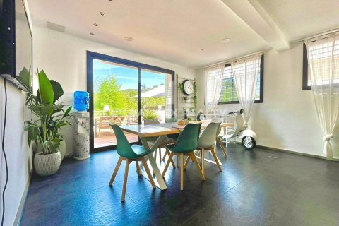 House for sale in Blanes, Girona, Spain 5 bedrooms, 381 sq.m. No. 177090 - photo 20