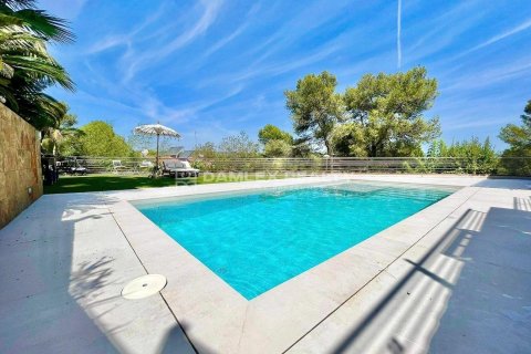 House for sale in Blanes, Girona, Spain 5 bedrooms, 381 sq.m. No. 177090 - photo 8