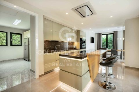 Villa for sale in Marbella, Malaga, Spain 6 bedrooms, 868 sq.m. No. 158670 - photo 9