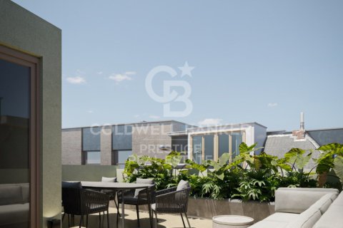 House for sale in Barcelona, Spain 3 bedrooms, 167 sq.m. No. 158668 - photo 3