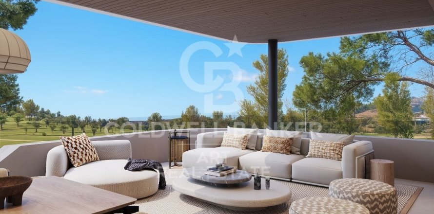 Apartment in Estepona, Malaga, Spain 2 bedrooms, 140 sq.m. No. 156935