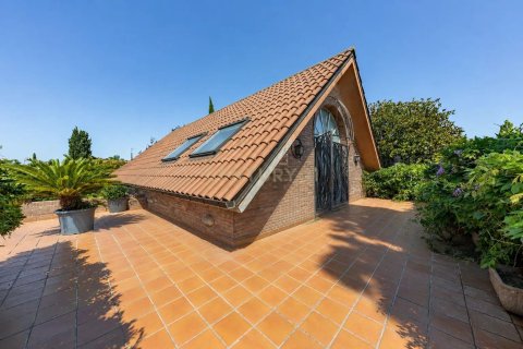 Dom w Sant Cugat Del Valles, Barcelona, Hiszpania 5 sypialni, 432 mkw. nr 172031