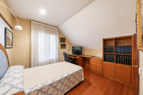 Сasa en venta en Sant Cugat del Vallès, Barcelona, España 5 dormitorios, 432 m2 No. 172031 - foto 17