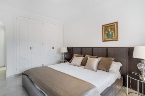 Wohnung zur Miete in Marbella, Malaga, Spanien 3 Schlafzimmer, 200 m2 Nr. 172035 - Foto 9