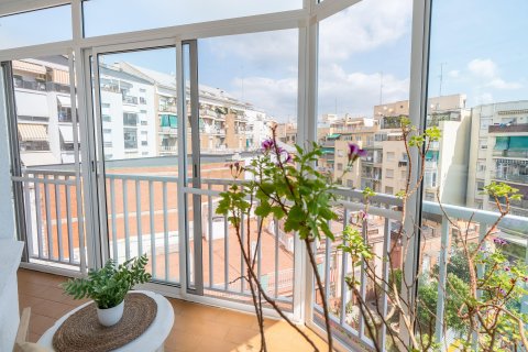 Apartament w Barcelona, Hiszpania 1 sypialnia, 61 mkw. nr 172030 – zdjęcie 21