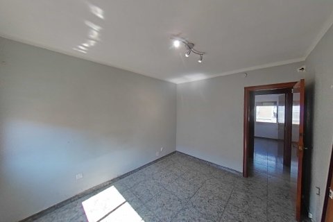 Apartamento en venta en Badalona, Barcelona, España 3 dormitorios, 50 m2 No. 172034 - foto 10