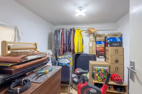 Сasa en venta en Badalona, Barcelona, España 3 dormitorios, 171 m2 No. 172029 - foto 15