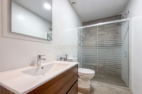 Сasa en venta en Badalona, Barcelona, España 3 dormitorios, 171 m2 No. 172029 - foto 10