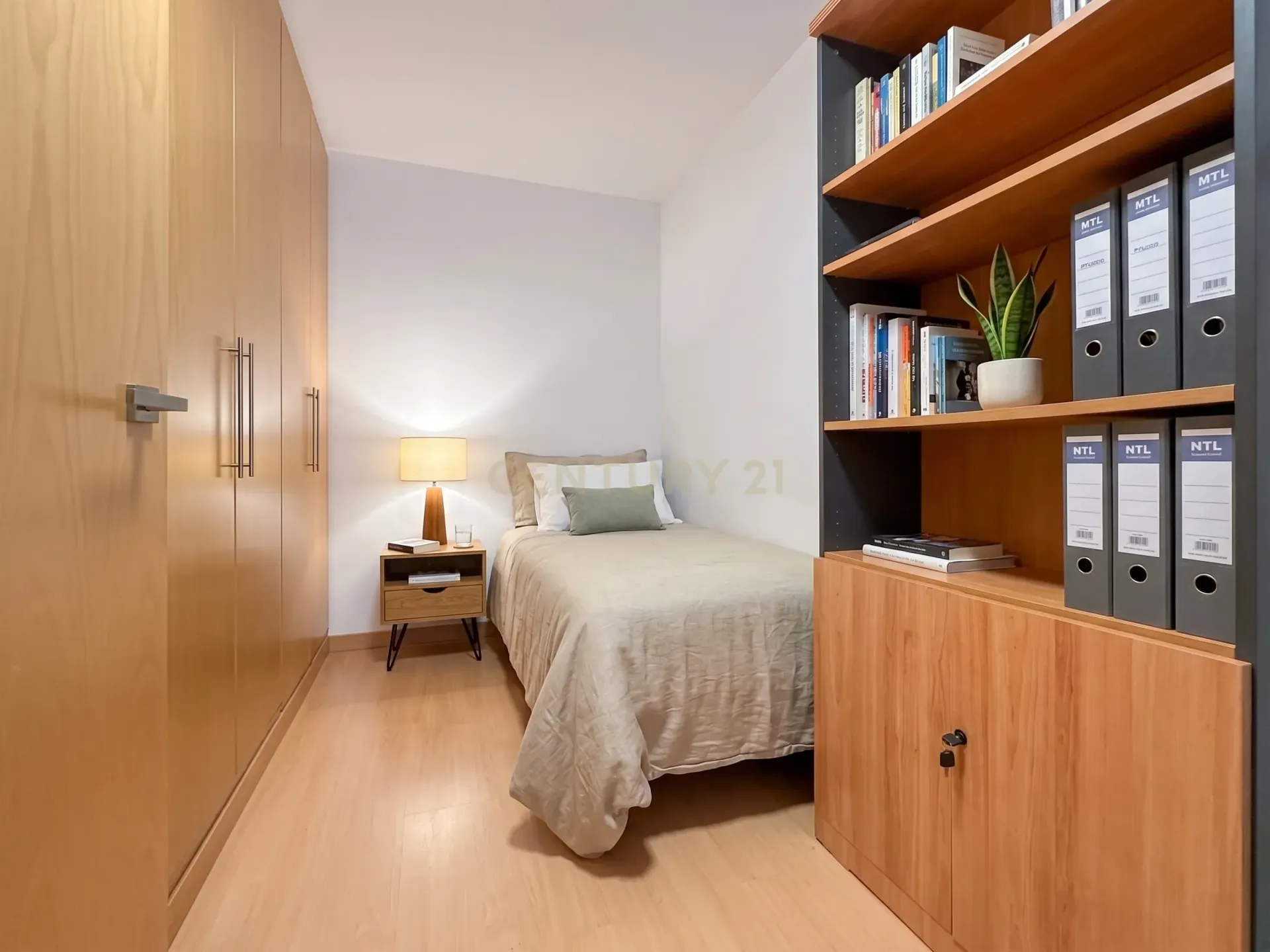 Casa a Badalona, Barcelona, Spagna 3 camere da letto, 171 mq. N° 172029