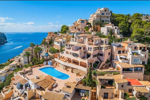 Apartamento en Port D'andratx, Mallorca, España 2 dormitorios, 133 m2 No. 181138