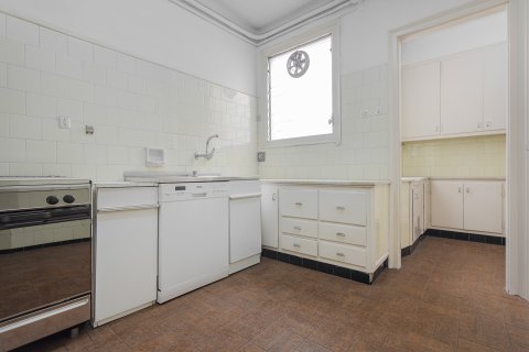 Lägenhet till salu Barcelona, Spanien 4 sovrum, 178 kvm. Nr. 138462 - foto 14