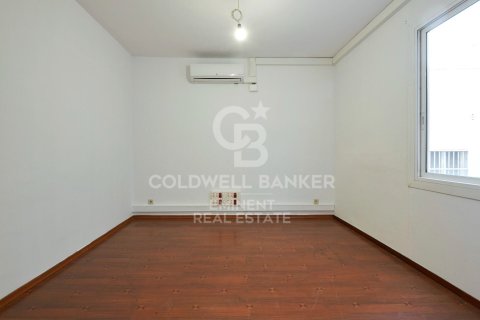 Apartment à vendre à Barcelona, EspagneNo. 160367 - photo 28