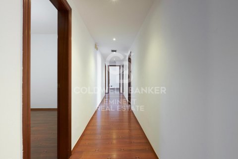 Huoneisto myytävänä Barcelona, Espanja ,  No. 160367 - kuva 14