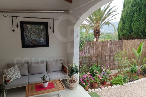 Villa i Pedreguer, Alicante, Spanien 3 sovrum, 130 kvm. Nr. 160363