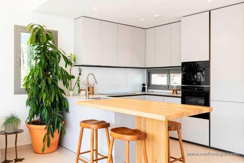 Wohnung zum Verkauf Fuengirola, Malaga, Spanien 3 Schlafzimmer, 130 m2 Nr. 63716 - Foto 8