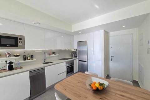 Продажа квартиры в Аликанте, Испания 2 спальни, 73м2 №147496 - фото 24