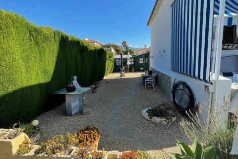 Продажа виллы в Л'Альфас дель Пи, Аликанте, Испания 2 спальни, 120м2 №147495 - фото 10