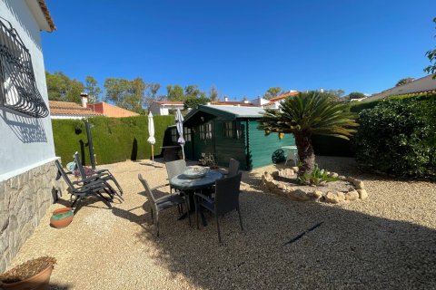 Продажа виллы в Л'Альфас дель Пи, Аликанте, Испания 2 спальни, 120м2 №147495 - фото 13