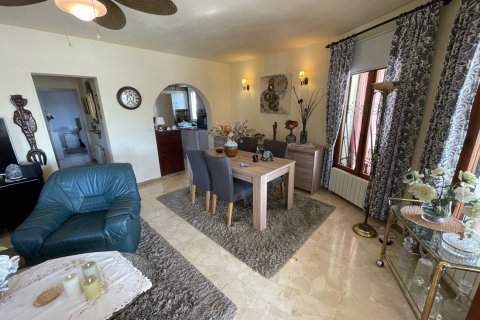 Продажа виллы в Л'Альфас дель Пи, Аликанте, Испания 2 спальни, 120м2 №147495 - фото 23