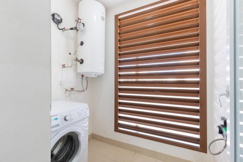 Apartament w Los Dolses, Alicante, Hiszpania 3 sypialnie, 111 mkw. nr 168747 – zdjęcie 23
