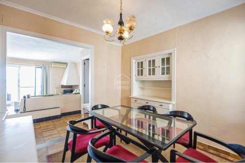 Apartment for sale in Mahon, Menorca, Spain 4 bedrooms, 117 sq.m. No. 172036 - photo 4