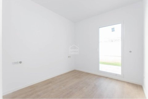 Apartment for sale in Mahon, Menorca, Spain 3 bedrooms, 101 sq.m. No. 172037 - photo 9