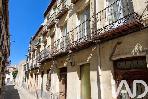 Commercial property in Avila, Spain 694 sq.m. No. 172434