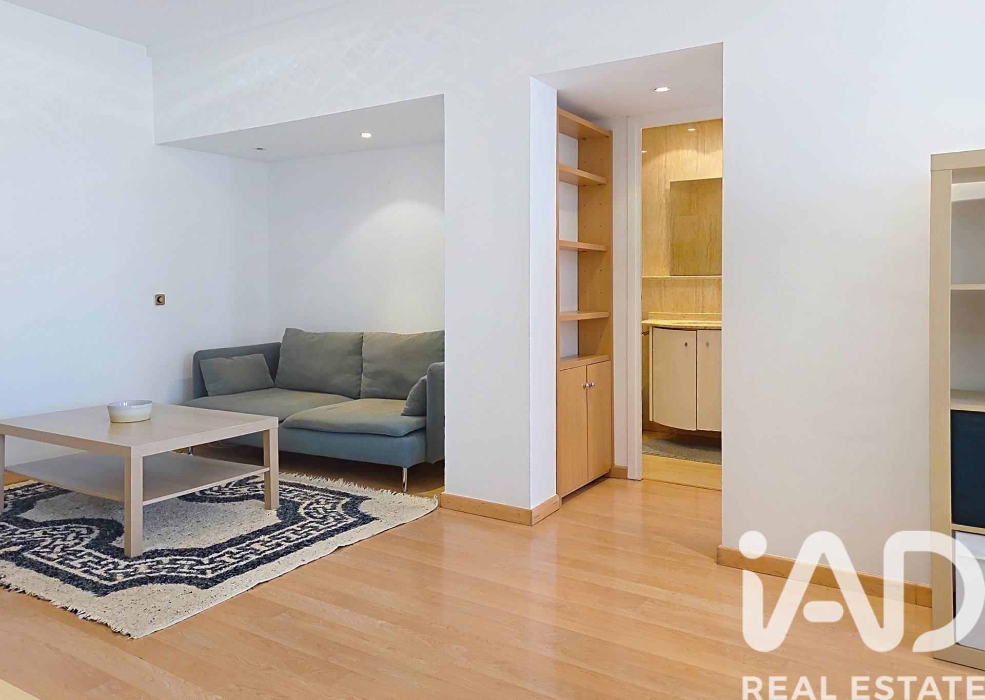 Apartment in Barcelona, Spain 3 bedrooms, 88 sq.m. No. 172428