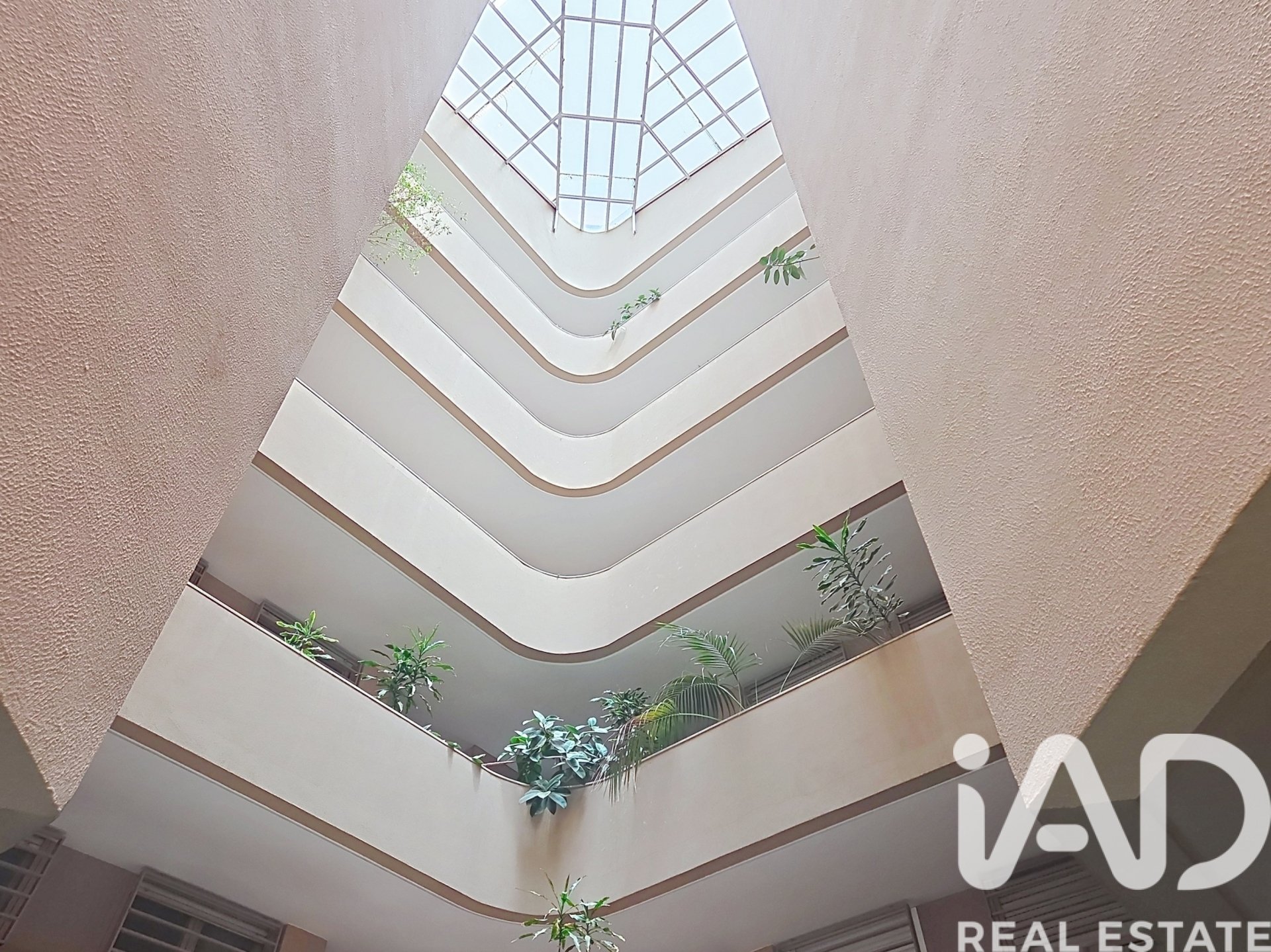 Apartment in Barcelona, Spain 3 bedrooms, 88 sq.m. No. 172428