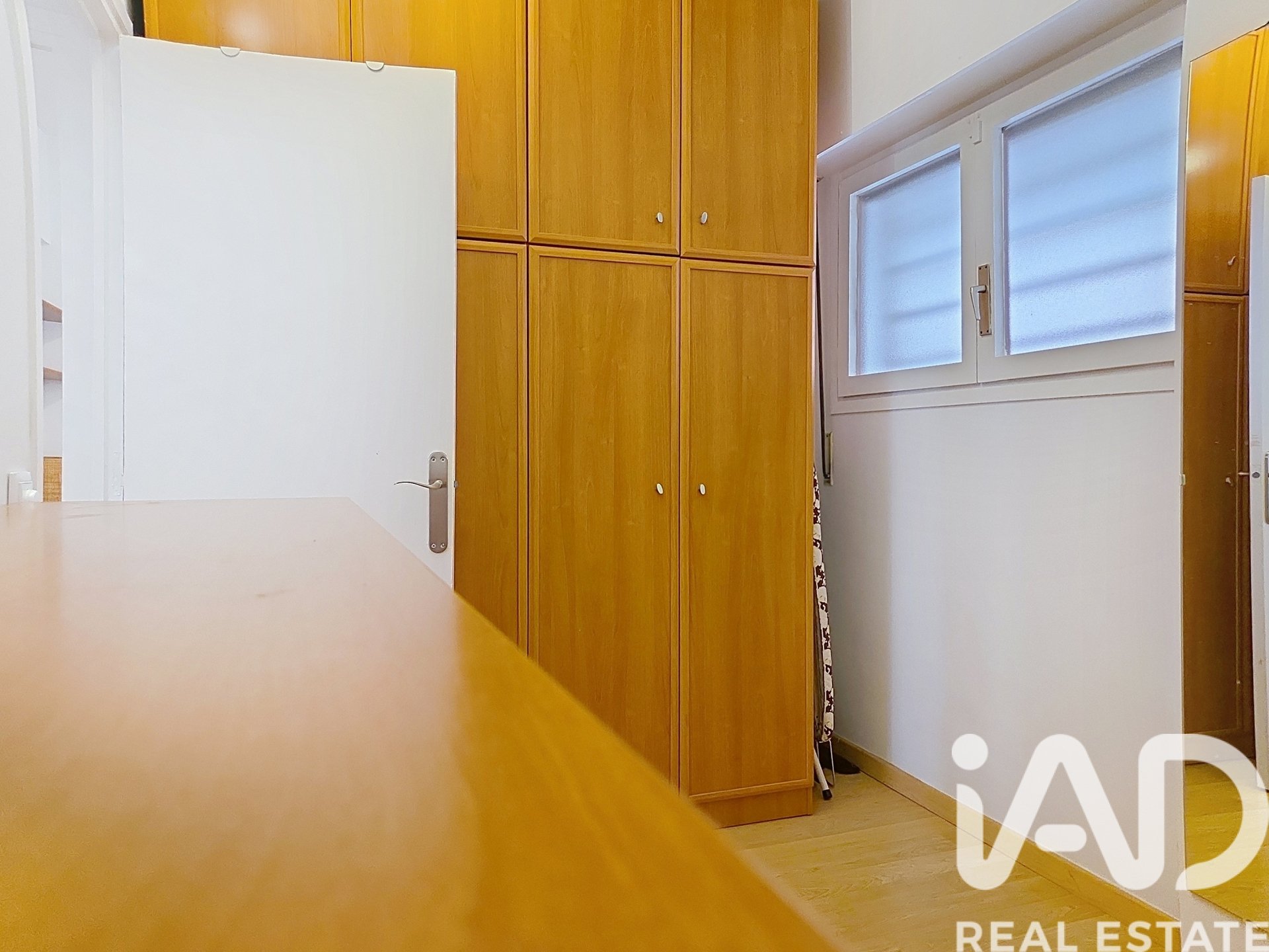 Apartment in Barcelona, Spain 3 bedrooms, 88 sq.m. No. 172428