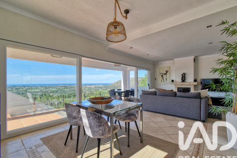 Сasa en venta en Pedreguer, Alicante, España 3 dormitorios, 214.5 m2 No. 172433 - foto 14