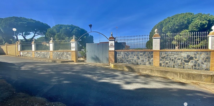 Дом в Ла Редондела, Уэльва, Испания 8 спален, 16000м2 №153904