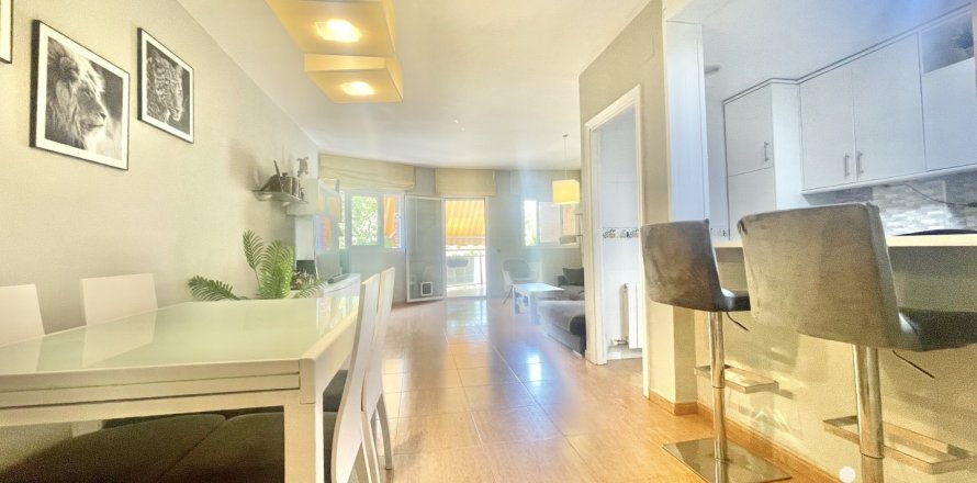 Wohnung in Malgrat de Mar, Barcelona, Spanien 3 Schlafzimmer, 135 m2 Nr. 153910